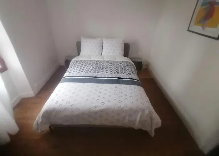 Maison Entre Ville Et Campagne
